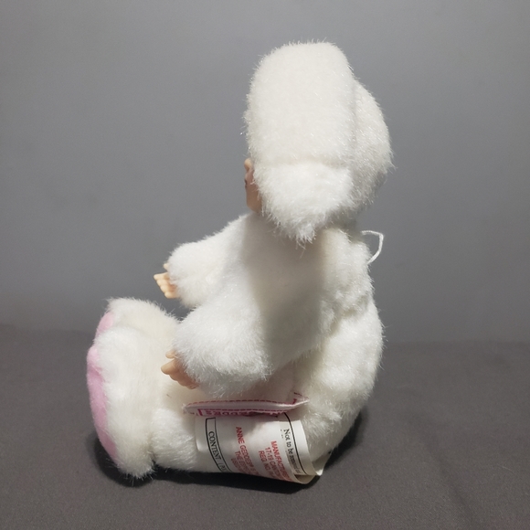 Vintage 1999 Anne Geddes collectible bunny doll with brown eyes - Picture 3 of 8